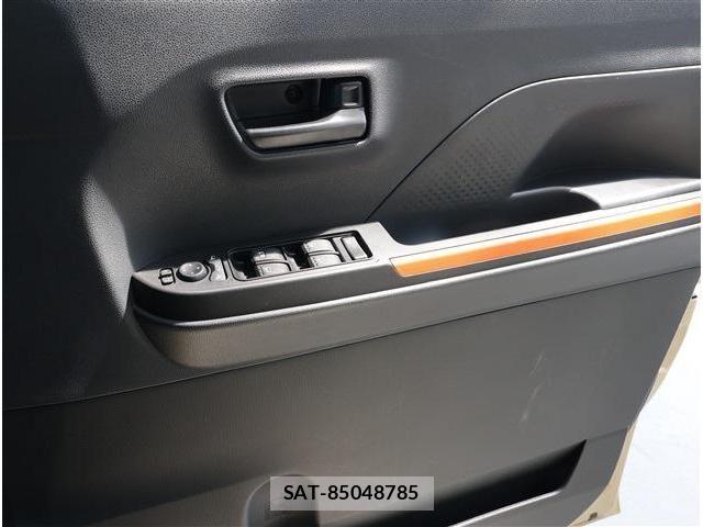 Daihatsu TANTO 2025-01 7226107-3