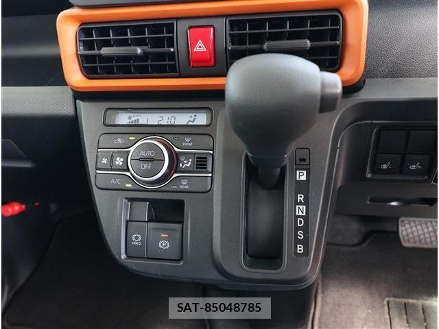 Daihatsu TANTO 2025-01 7226107-7