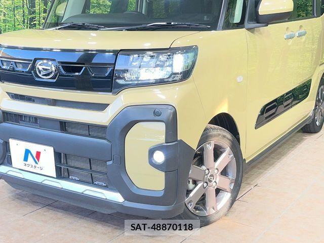 Daihatsu TANTO 2022-10 7226096-11