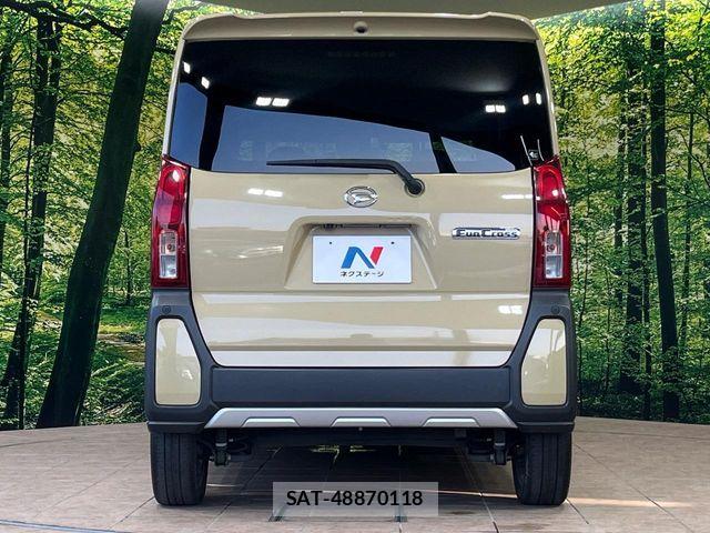 Daihatsu TANTO 2022-10 7226096-14