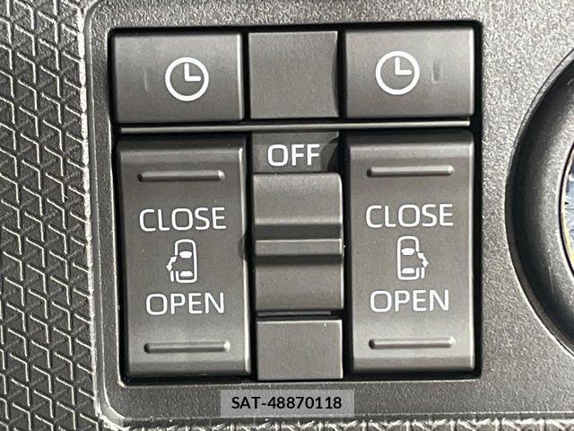 Daihatsu TANTO 2022-10 7226096-4