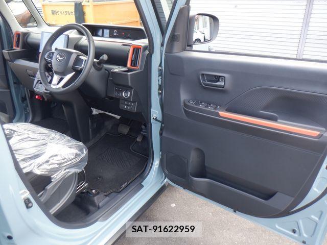 Daihatsu TANTO 2025-01 7394506-21