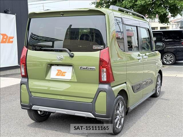 Daihatsu TANTO 2023-10 7458411-23