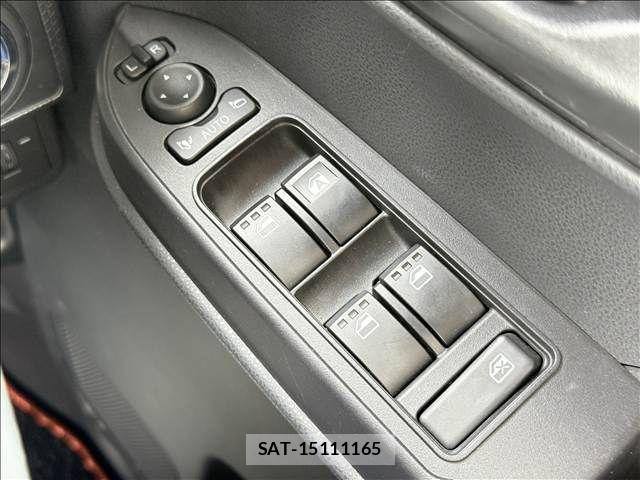 Daihatsu TANTO 2023-10 7458411-28