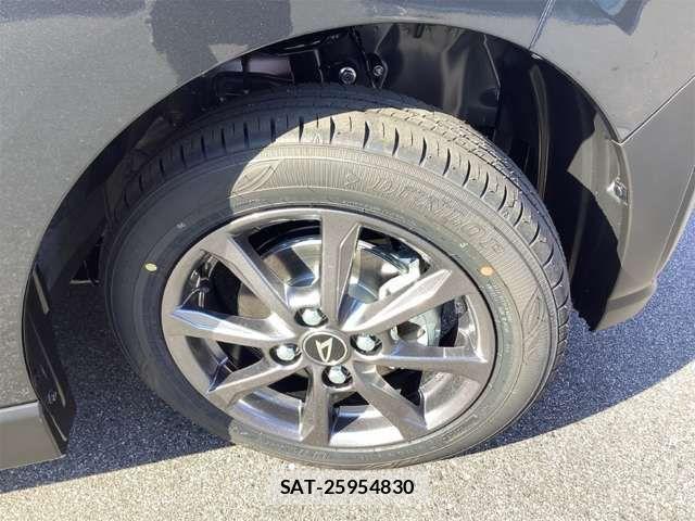 Daihatsu TANTO 2025-11 7458408-12