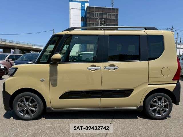 Daihatsu TANTO 2025-01 7458410-9