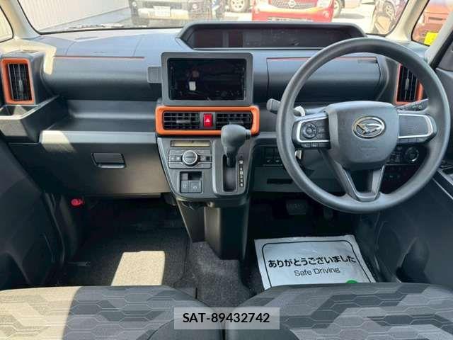 Daihatsu TANTO 2025-01 7458410-11
