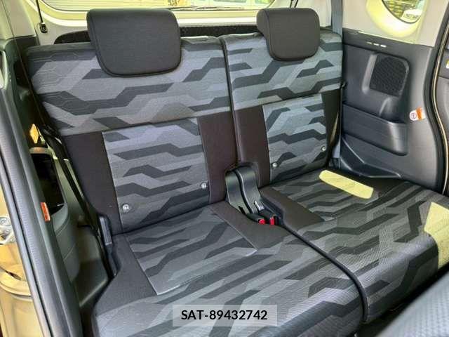 Daihatsu TANTO 2025-01 7458410-13