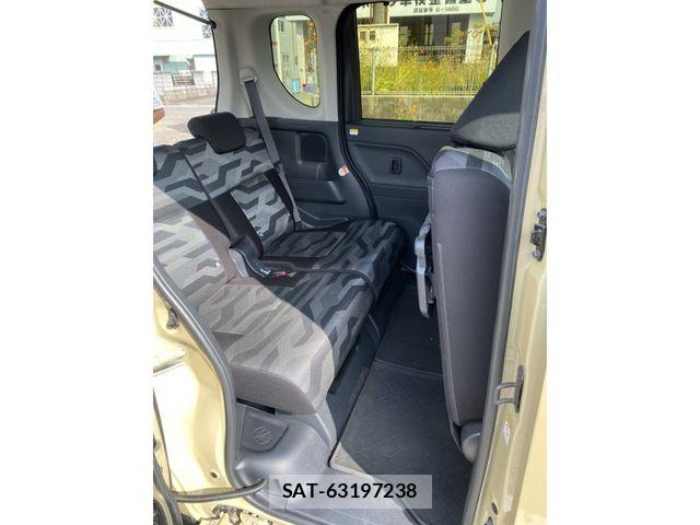 Daihatsu TANTO 2023-02 7458409-4