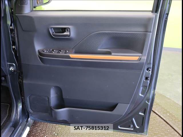 Daihatsu TANTO 2025-10 7458407-21