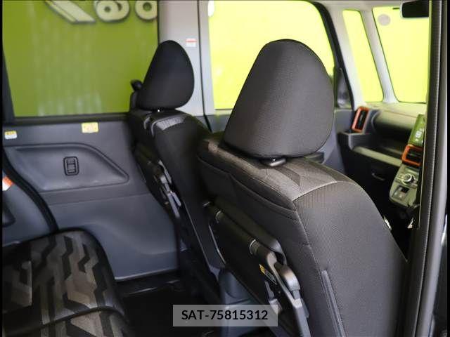 Daihatsu TANTO 2025-10 7458407-22