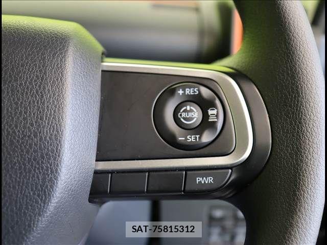 Daihatsu TANTO 2025-10 7458407-8