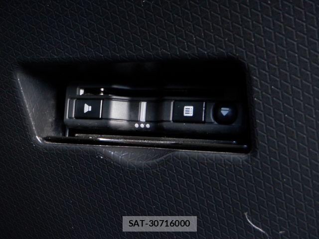 Daihatsu TANTO 2023-06 7503239-4