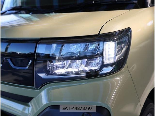 Daihatsu TANTO 2025-09 7503237-23