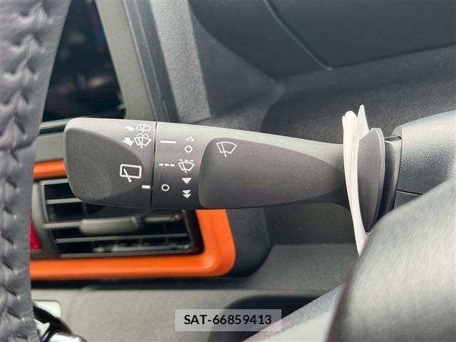 Daihatsu TANTO 2025-08 7620803-28