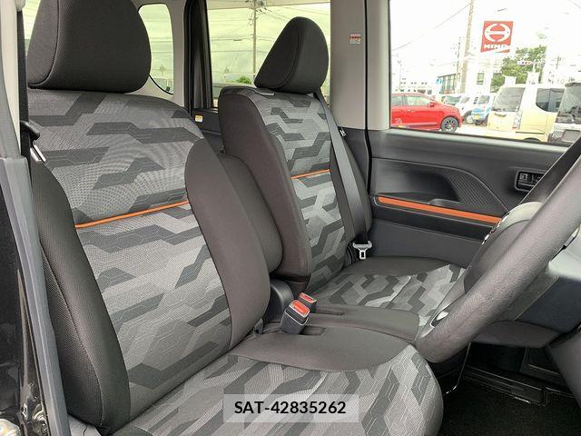 Daihatsu TANTO 2025-02 7880033-17