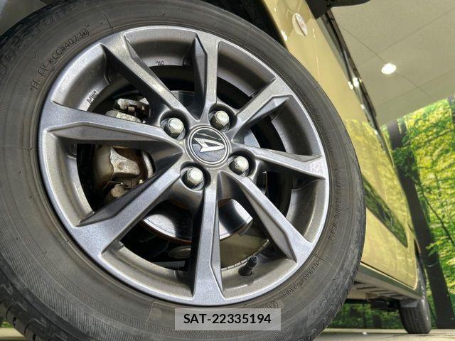 Daihatsu TANTO 2023-10 7981345-9