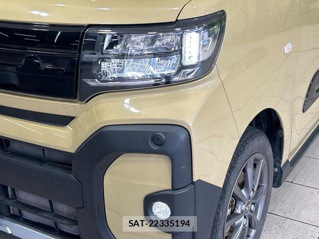 Daihatsu TANTO 2023-10 7981345-8