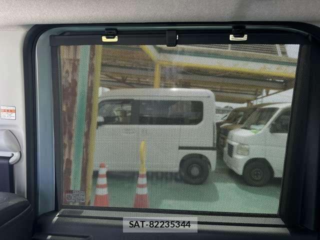 Daihatsu TANTO 2025-09 8102296-9