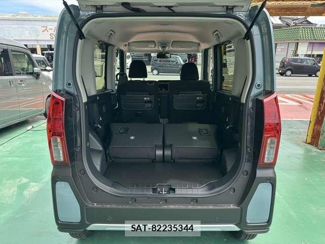 Daihatsu TANTO 2025-09 8102296-12