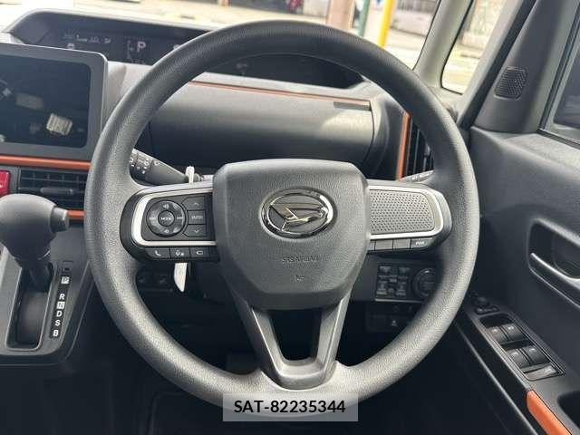 Daihatsu TANTO 2025-09 8102296-8