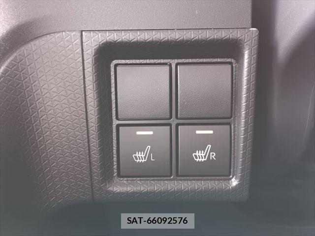 Daihatsu TANTO 2025-11 8102293-21