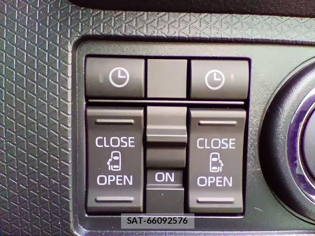 Daihatsu TANTO 2025-11 8102293-24