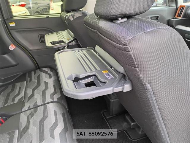 Daihatsu TANTO 2025-11 8102293-27