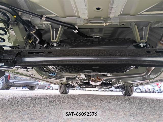 Daihatsu TANTO 2025-11 8102293-6