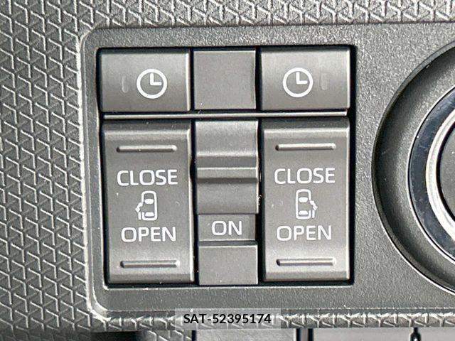 Daihatsu TANTO 2025-11 8102295-4