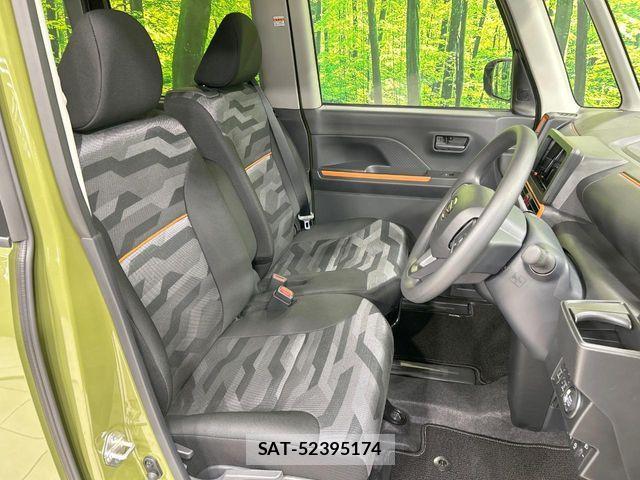 Daihatsu TANTO 2025-11 8102295-7