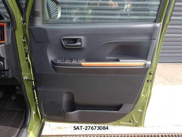 Daihatsu TANTO 2025-04 8102294-7