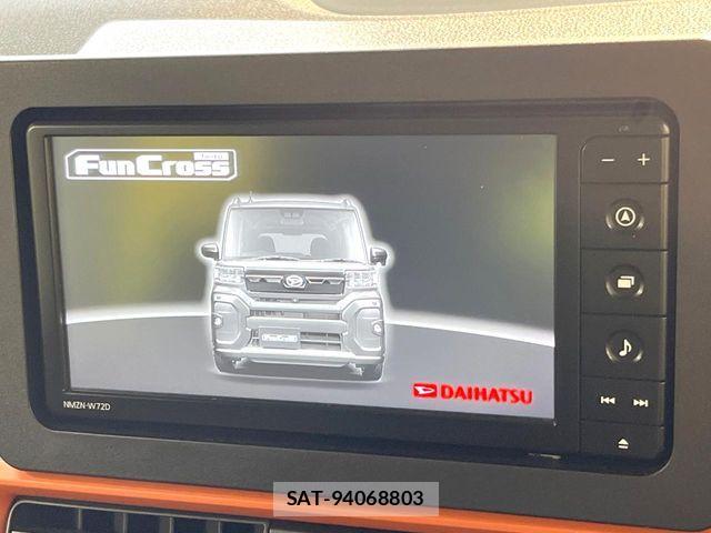 Daihatsu TANTO 2022-11 8210673-2