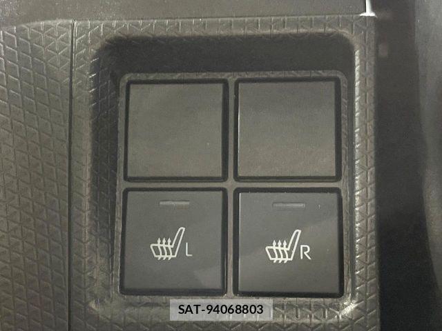 Daihatsu TANTO 2022-11 8210673-4