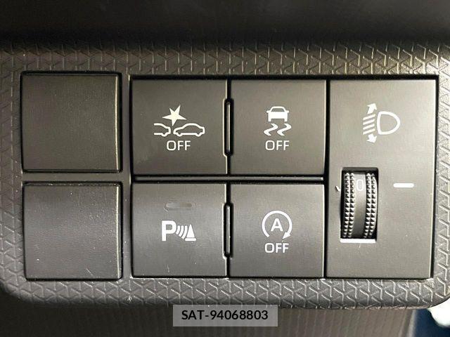 Daihatsu TANTO 2022-11 8210673-6