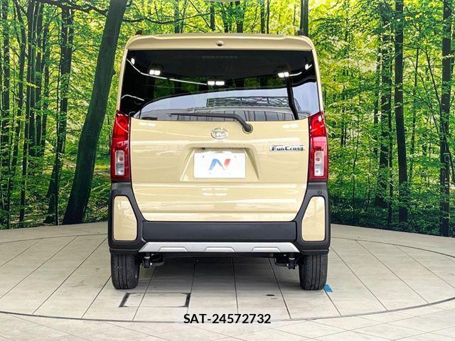 Daihatsu TANTO 2024-04 8210669-14
