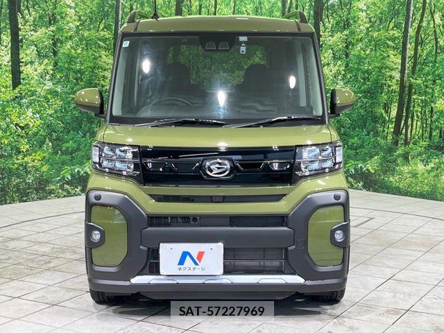 Daihatsu TANTO 2024-10 8210670-12