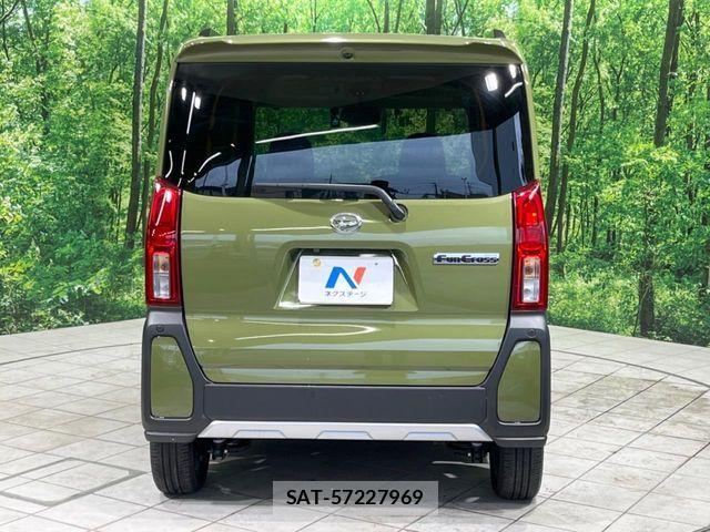 Daihatsu TANTO 2024-10 8210670-13