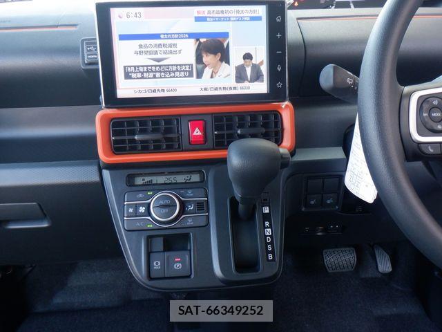 Daihatsu TANTO 2026-03 8210668-13