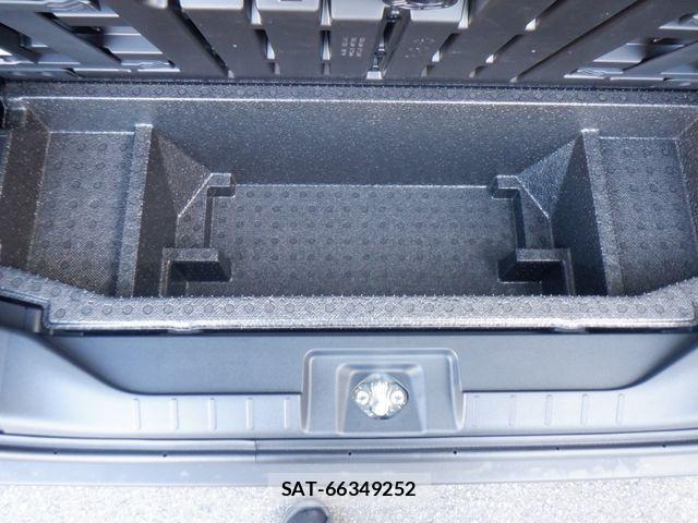 Daihatsu TANTO 2026-03 8210668-24