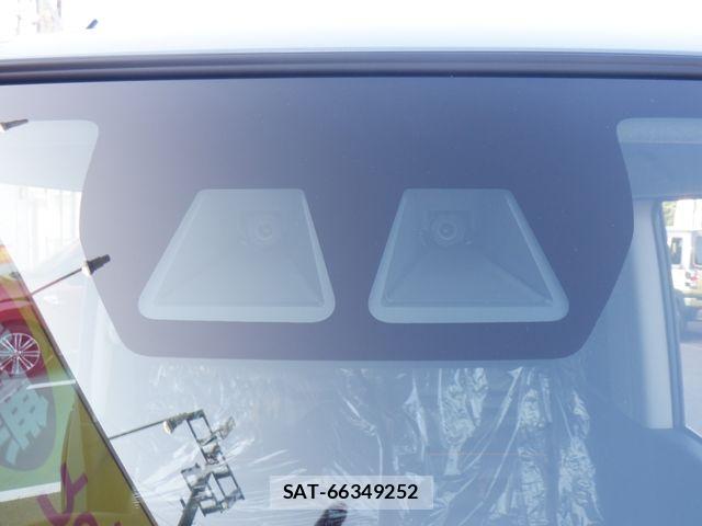 Daihatsu TANTO 2026-03 8210668-26
