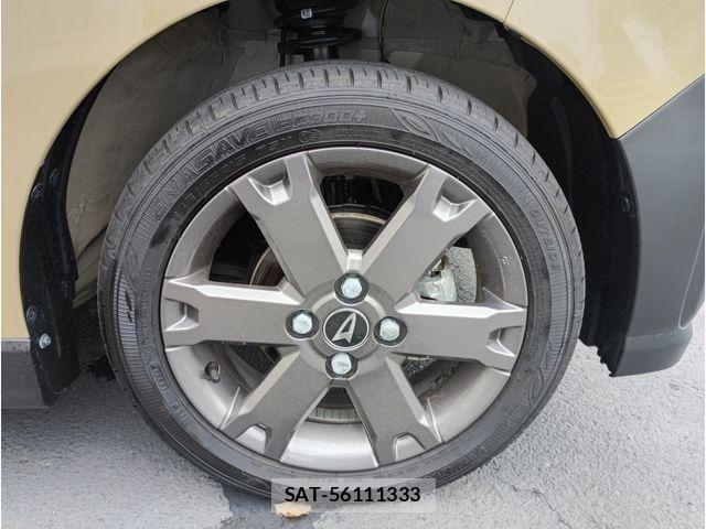 Daihatsu TANTO 2025-08 8210674-25