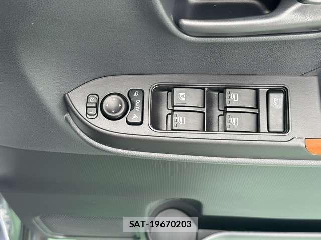 Daihatsu TANTO 2025-09 8210672-16