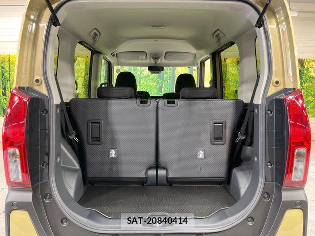 Daihatsu TANTO 2025-11 8232137-9