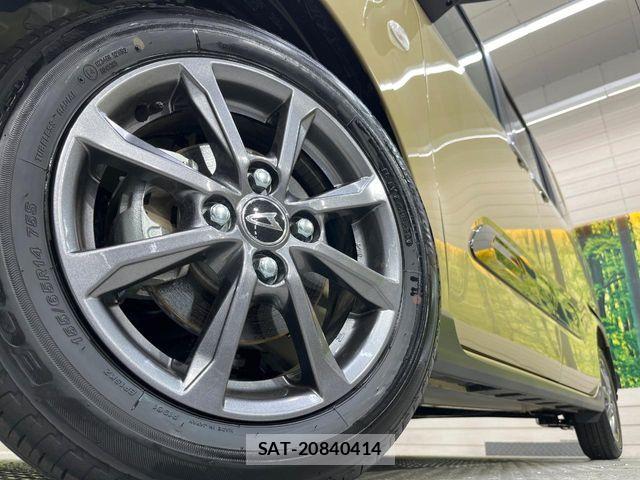 Daihatsu TANTO 2025-11 8232137-12