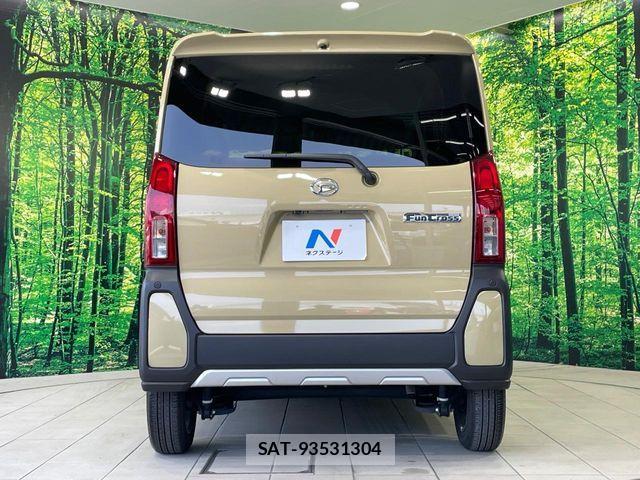 Daihatsu TANTO 2023-01 8232138-14