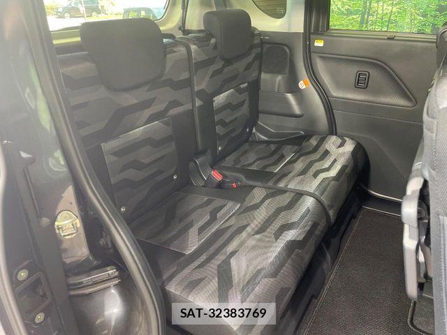 Daihatsu TANTO 2023-07 8246936-8