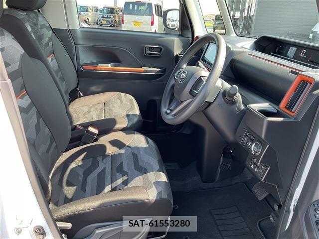 Daihatsu TANTO 2025-06 8317636-17