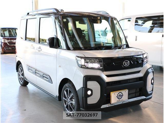 Daihatsu TANTO 2025-11 8317635-19