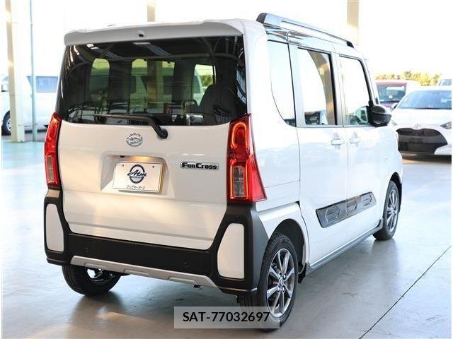Daihatsu TANTO 2025-11 8317635-3